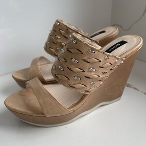 Bronx Wedge Sandals